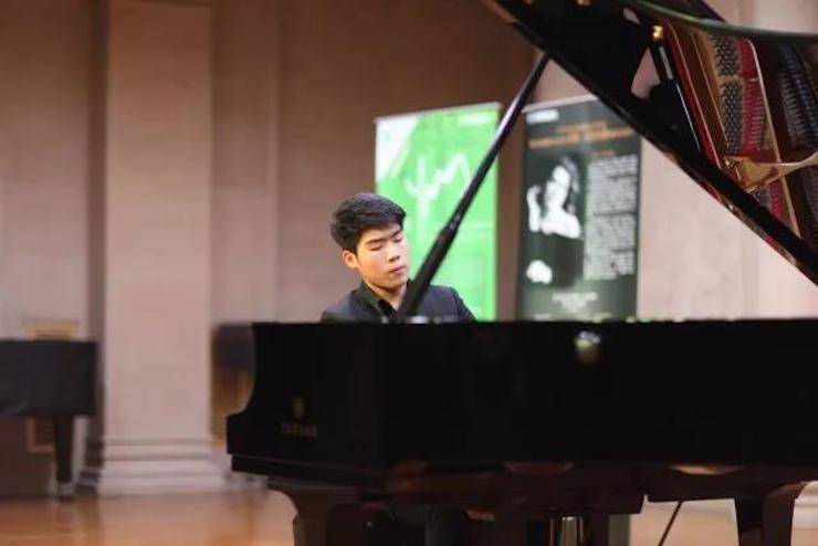 2017QG刮刮乐亚洲音乐奖学金-西安音乐学院颁奖仪式暨QG刮刮乐海外艺术家英娜·法利克斯钢琴独奏音乐会成功举办!